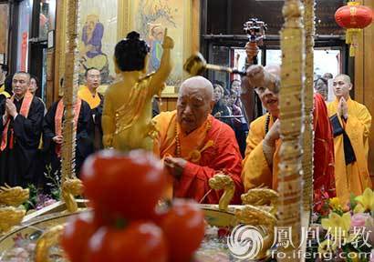 5月14日，加拿大佛教会湛山精舍举办盛大法会庆祝释迦牟尼诞辰。
